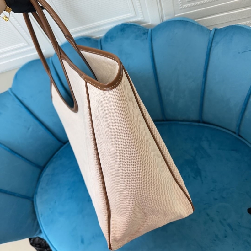 Miu Miu Tote Bags